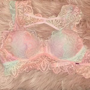 Victoria’s Secret Pink Lace Sports Bra